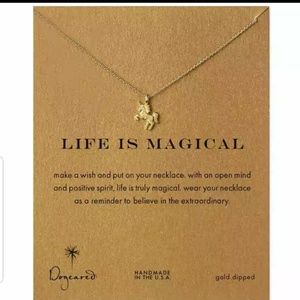 🦄 FREE UNICORN NECKLACE 🦄